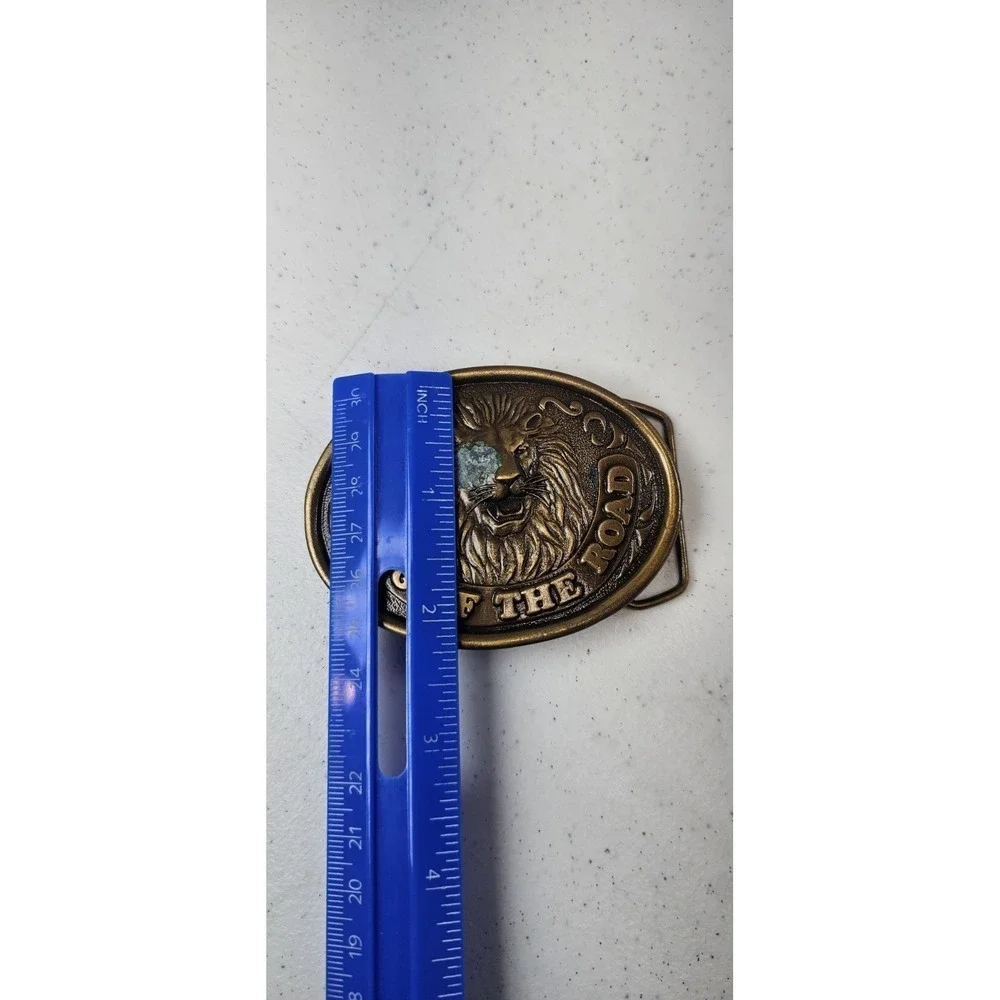 Vintage 76 Truckstop‎ King Of The Road Belt Buckle Brass Tone Lion Trucker